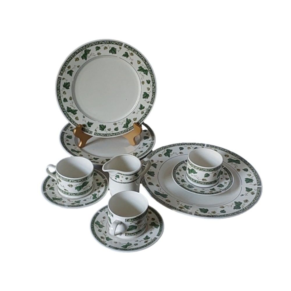 SANGO VINTAGE  IVY CHARM BY SANGO 10 PIECES‎ DINNERWARE SET